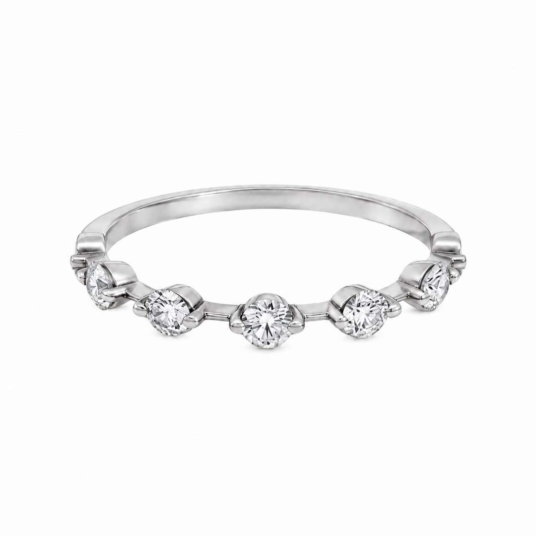 0.17 CTW Diamond 18K White Gold Wedding Band – 2mm