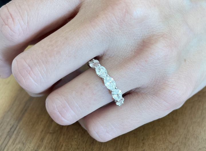 2.22 CTW Horizontal Oval Diamond 14K White Gold Band – 4mm