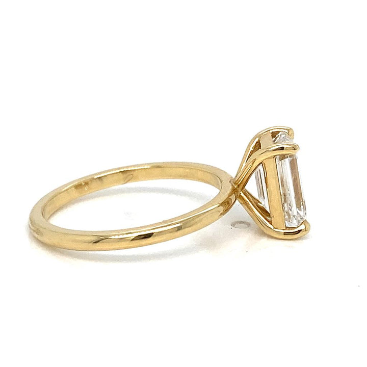 Engagement Semi-Mount Petite Solitaire Ring in 18K Yellow Gold