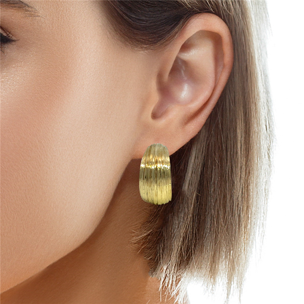 14K Yellow Gold Textured Hoop Earrings with Leverbacks – 20mm