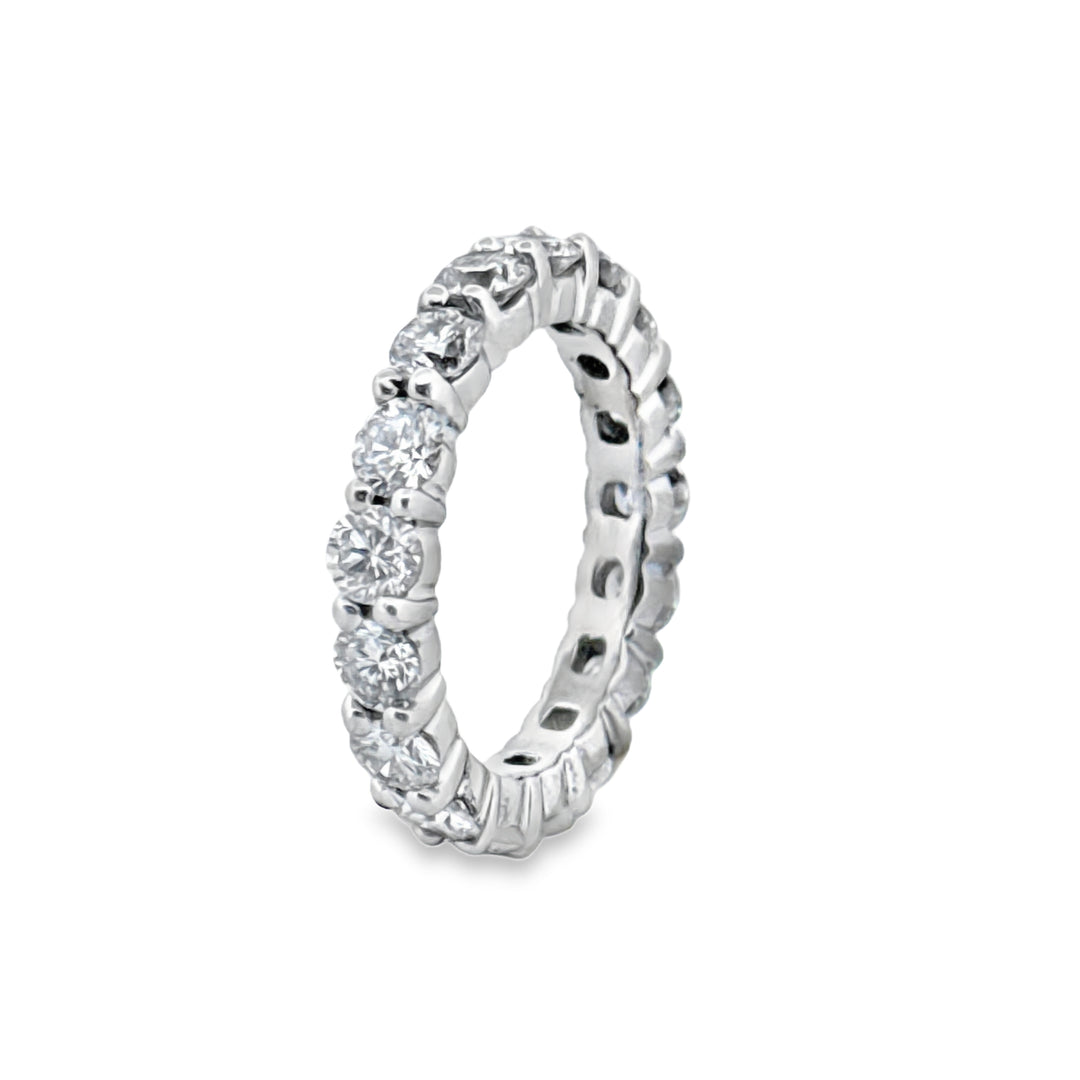 3.40 CTW Round Brilliant Diamond Eternity Band in Platinum