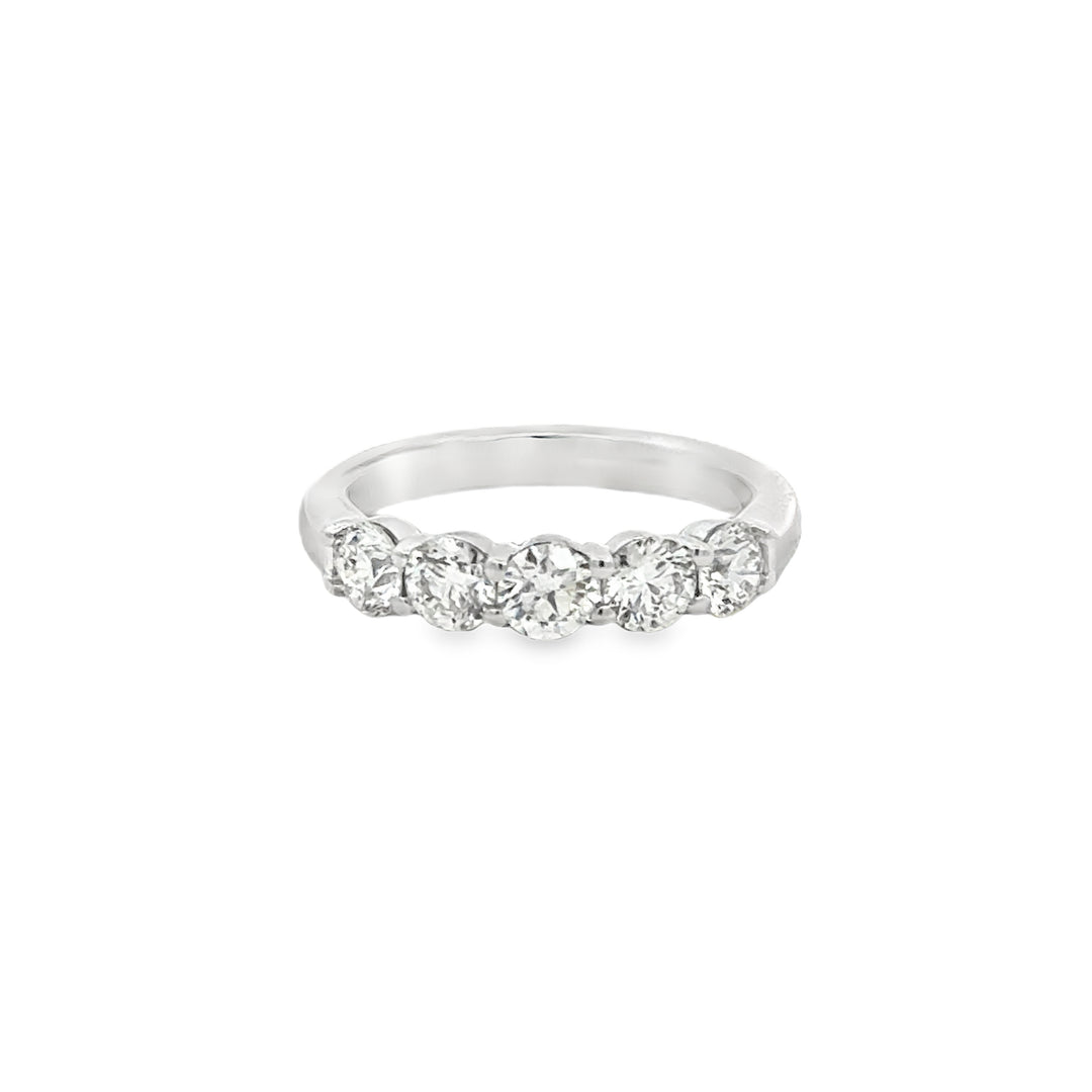 1.23 CTW Diamond Wedding Band in 14K White Gold – Size 6.5