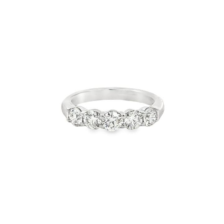 1.23 CTW Diamond Wedding Band in 14K White Gold – Size 6.5