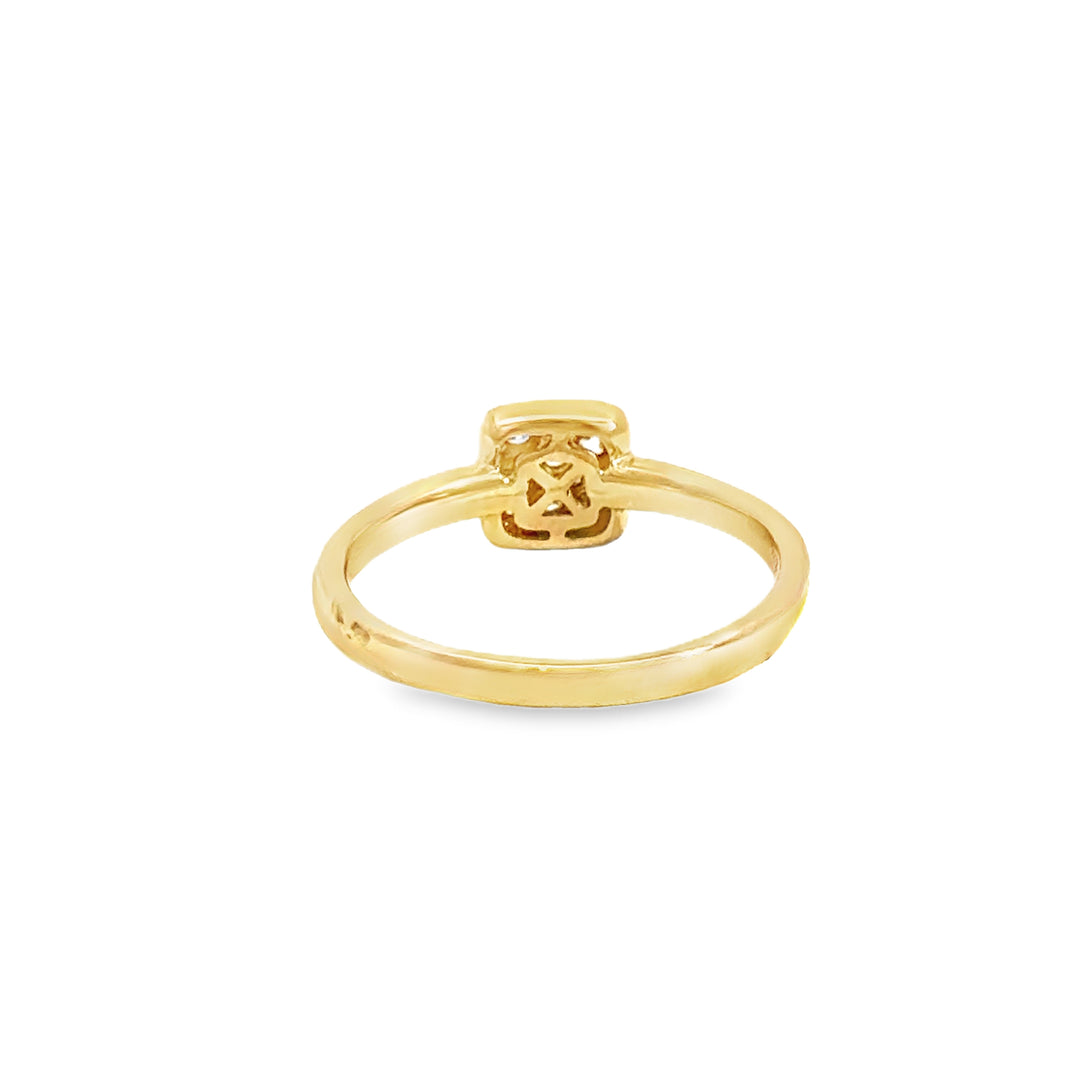0.22 CTW Diamond Bezel Set Cluster Ring in 14K Yellow Gold