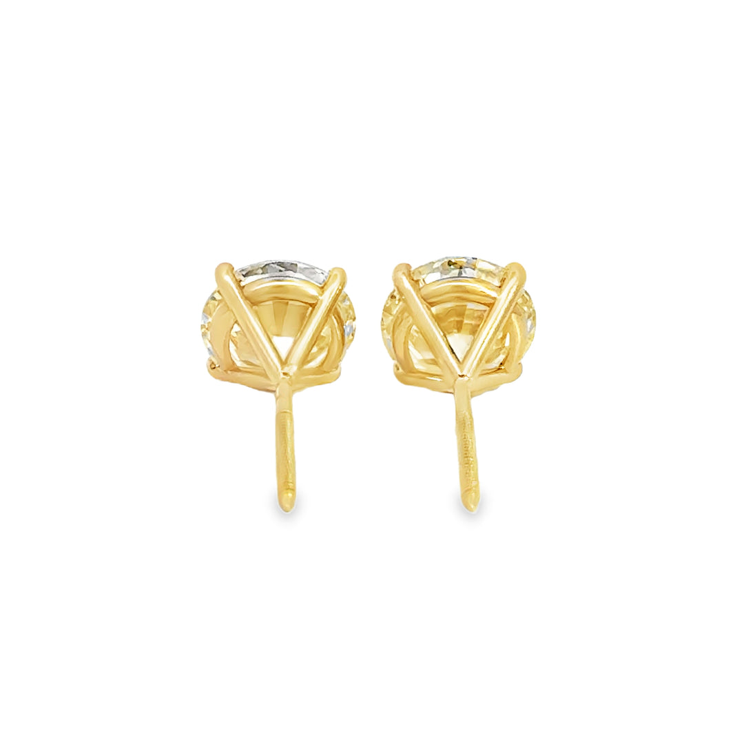 5.03 CTW Round Diamond Stud Earrings – M Color VS1 in 18K Yellow Gold