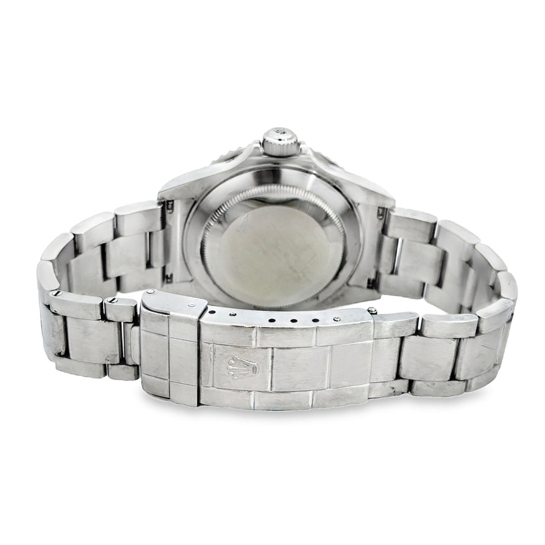 Pre-Owned Men’s 2005 Rolex Submariner Stainless Steel Automatic Watch – Model 16610
