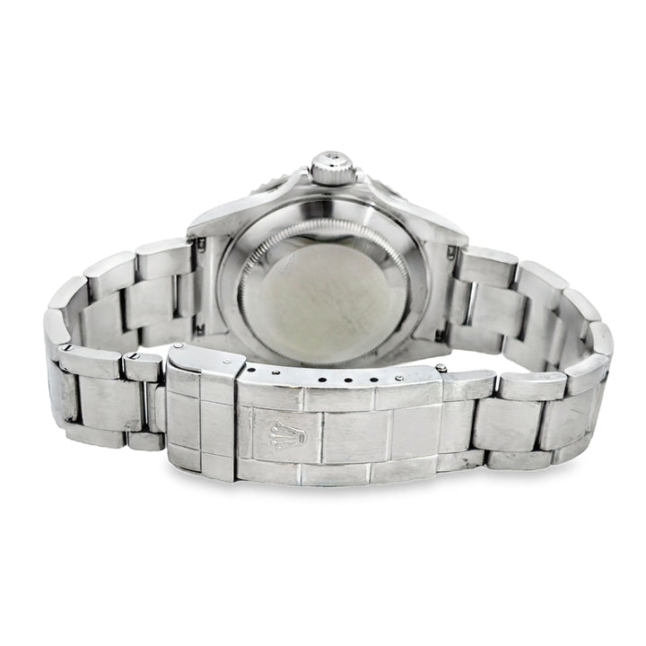 Pre-Owned Men’s 2005 Rolex Submariner Stainless Steel Automatic Watch – Model 16610