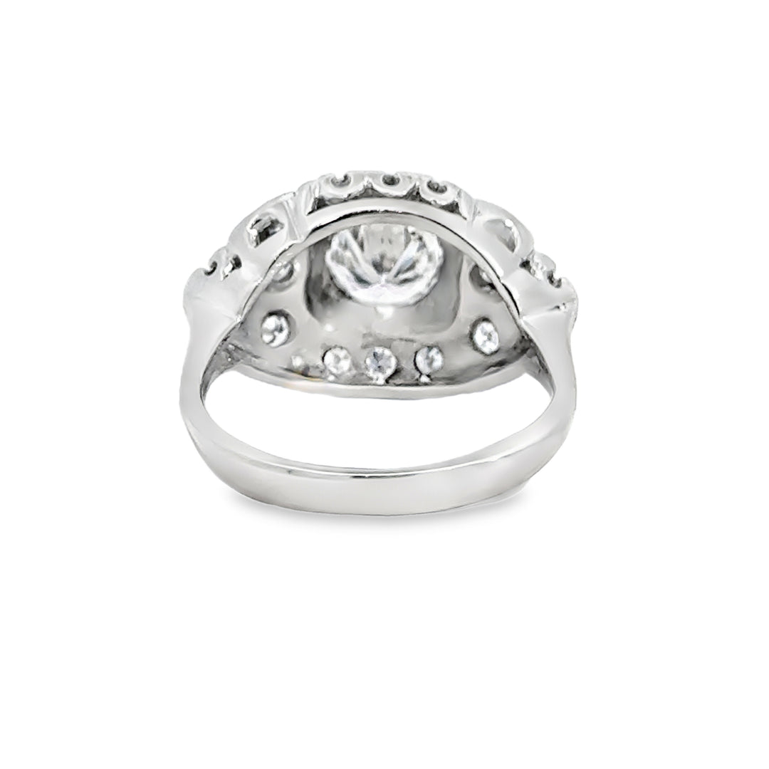 Vintage Diamond Ring in Platinum – 1.00CT Center