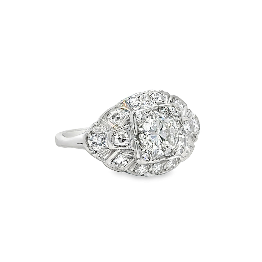 Vintage Diamond Ring in Platinum – 1.00CT Center