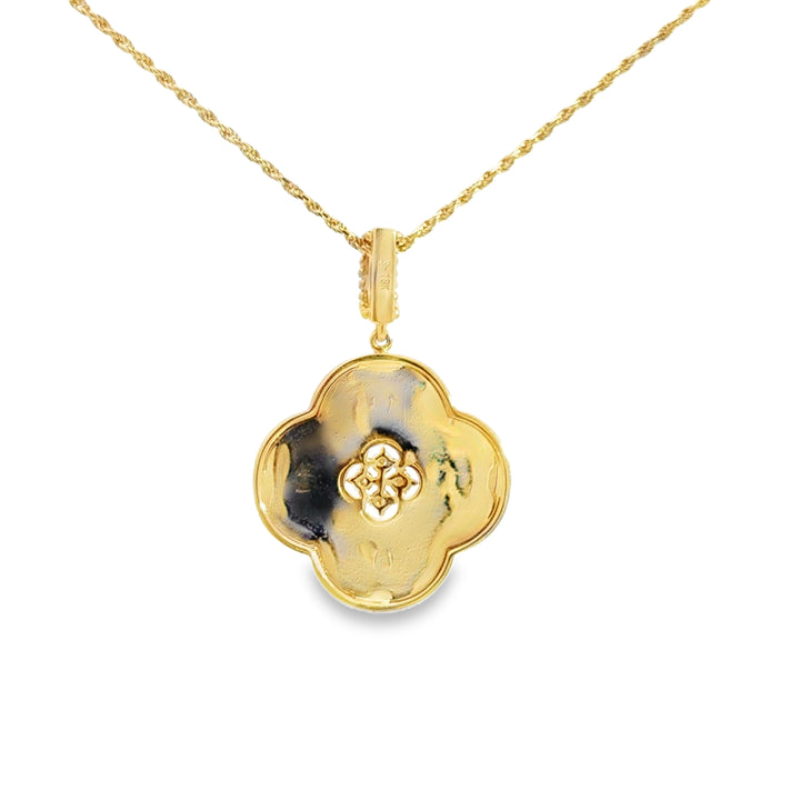 0.19 CTW Diamond 18K Yellow Gold Quatrefoil Medallion Pendant Necklace