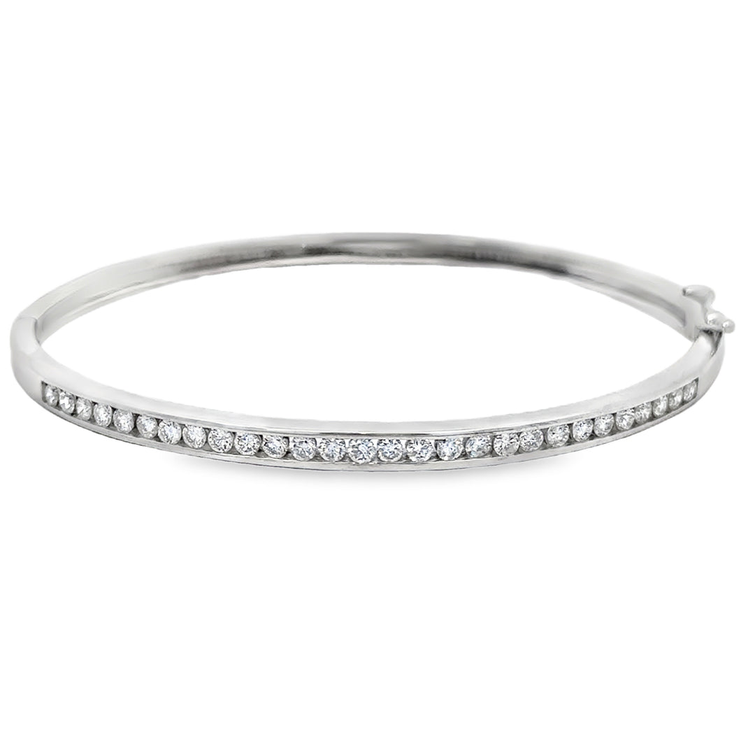 0.80 CTW Diamond 18K White Gold Bangle Bracelet