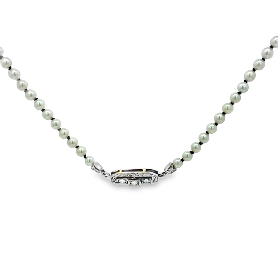 Vintage Graduated Pearl Strand Necklace with Diamond Clasp