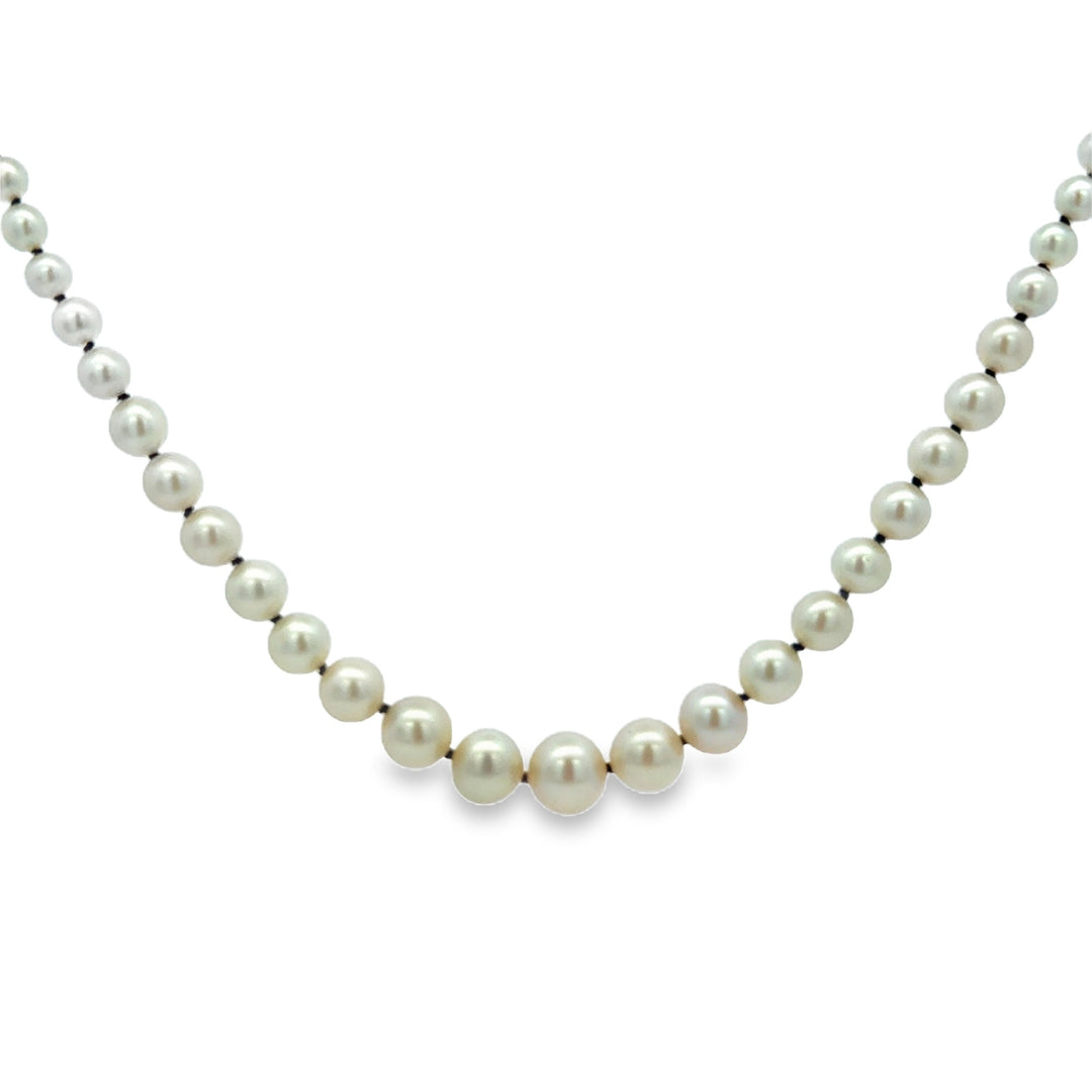 Vintage Graduated Pearl Strand Necklace with Diamond Clasp