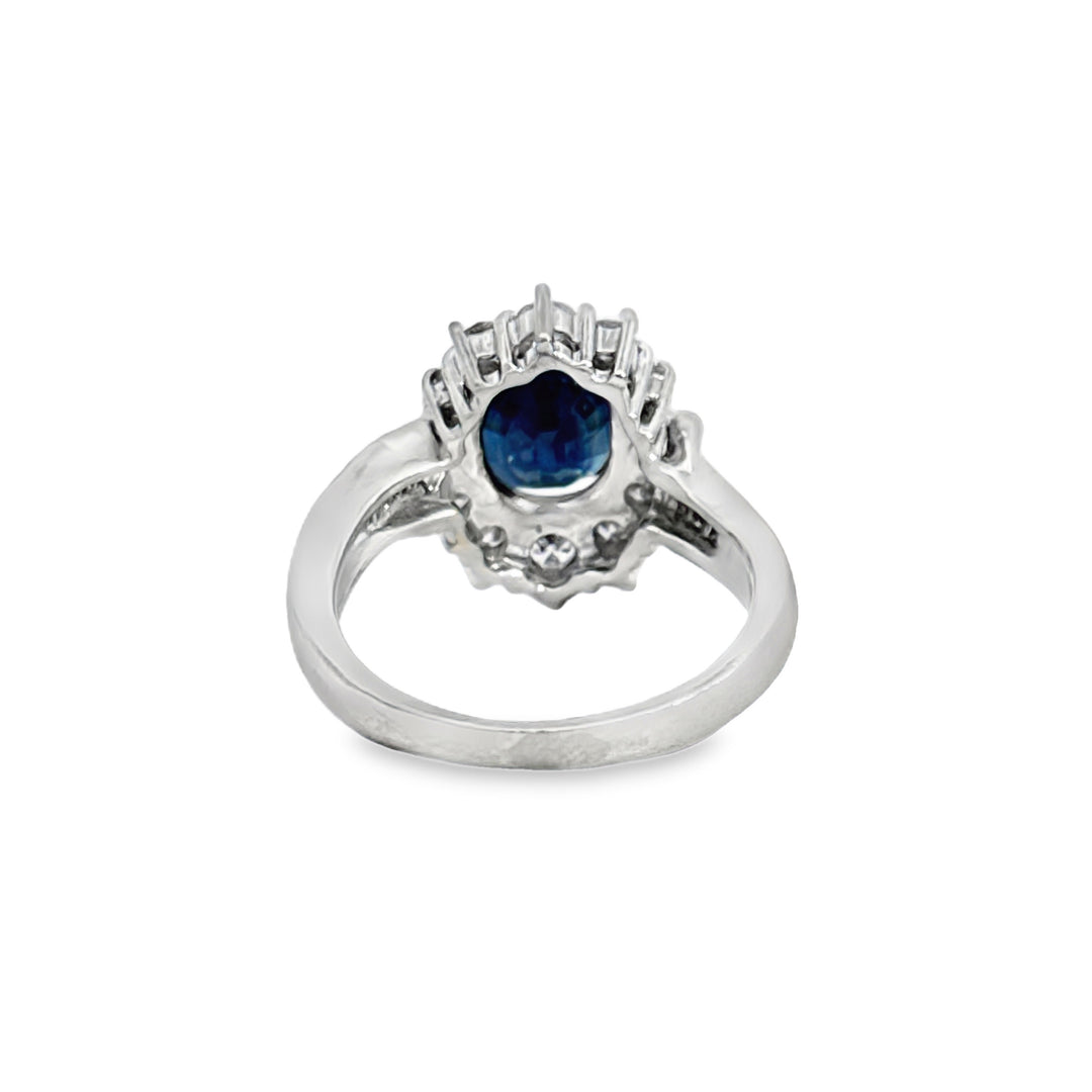 2.33 CT Sapphire &amp; Diamond Platinum Ring