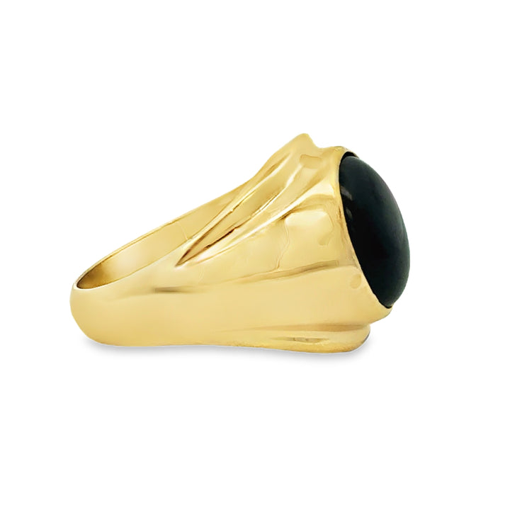 Black Star Sapphire 14K Yellow Gold Signet Ring