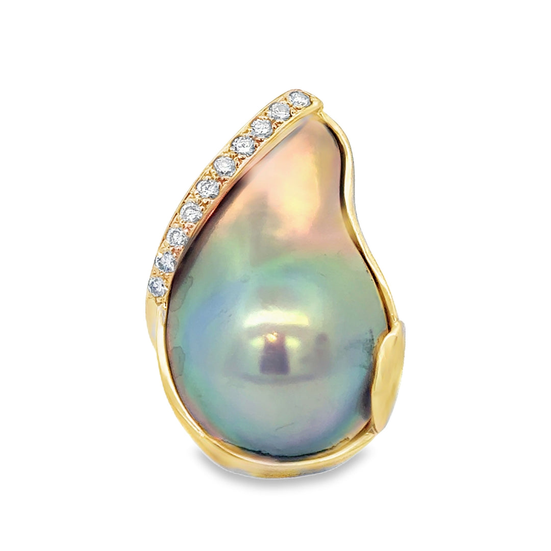 0.30 CTW Diamond Pearl 14K Yellow Gold Statement Ring