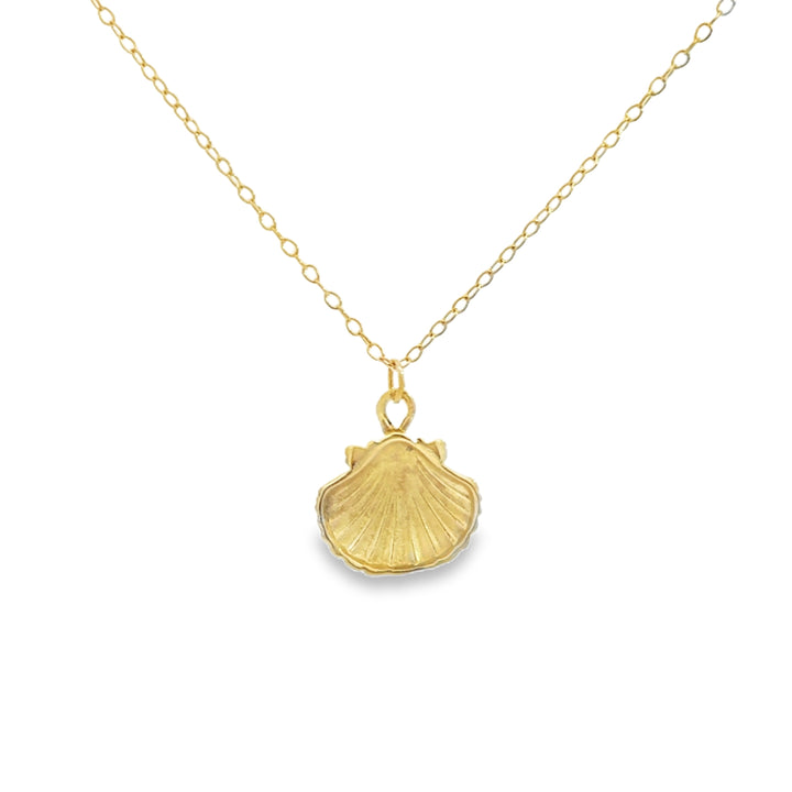 14K Yellow Gold Shell Pendant Necklace