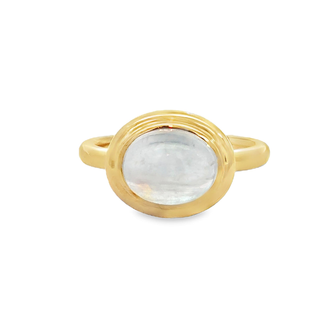 3.04 CT Moonstone 14K Yellow Gold Ring