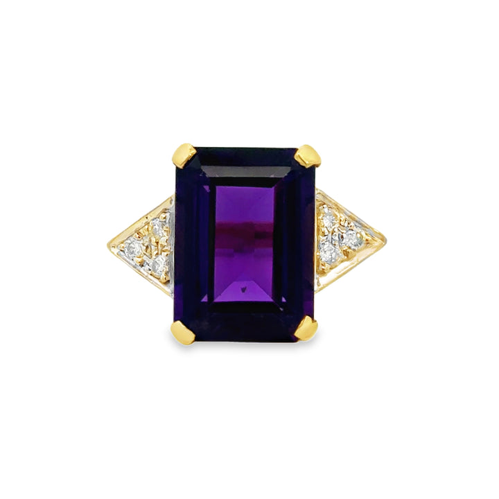 0.12 CTW Diamond Amethyst Ring