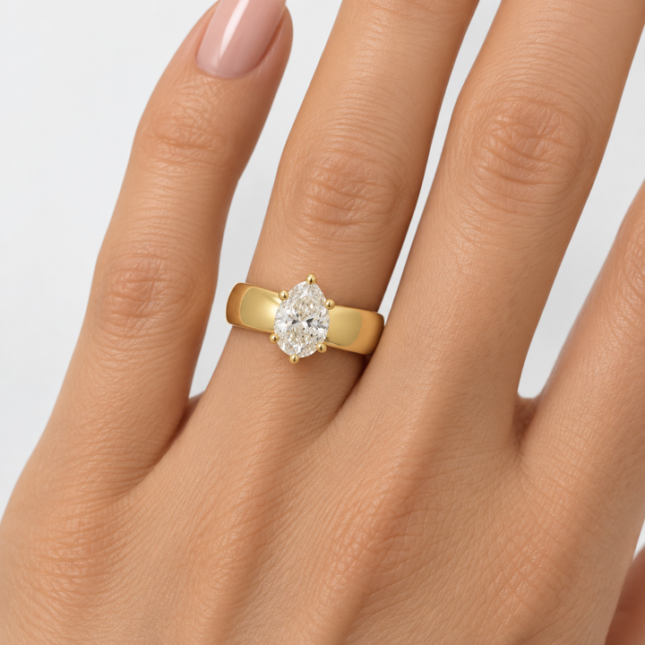 0.80 CT Pear Shape Diamond 18K Yellow Gold Wide Band Ring
