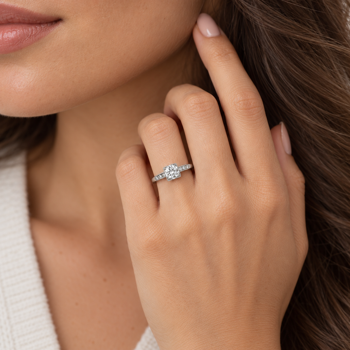 0.82 CT Vintage Art Deco Diamond Platinum Engagement Ring