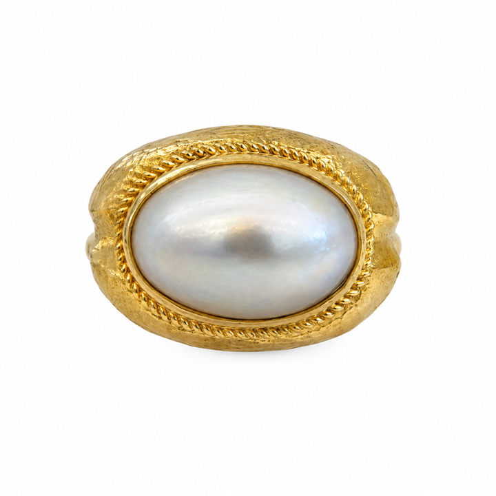 18K Yellow Gold Oval Pearl Statement Ring