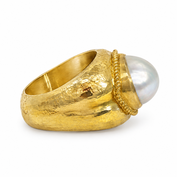 18K Yellow Gold Oval Pearl Statement Ring