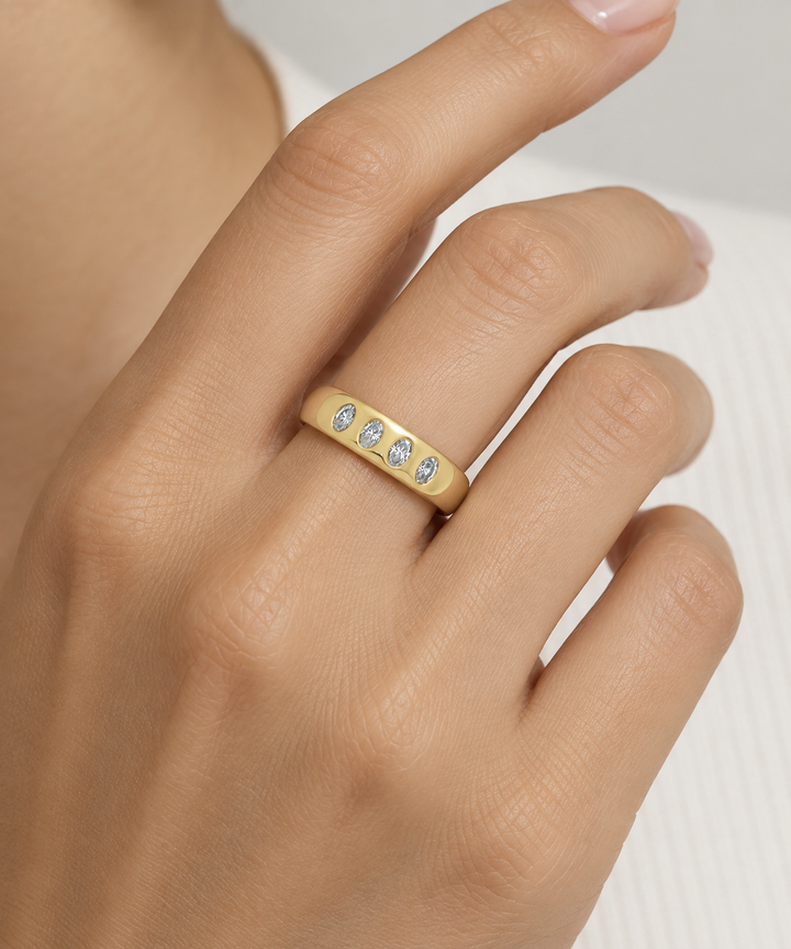 0.50 CTW Oval Diamond 14K Yellow Gold Unisex Band