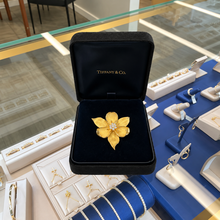 Pre-Owned Tiffany &amp; Co. 0.80 CTW Diamond 18K Yellow Gold Floral Brooch Pin