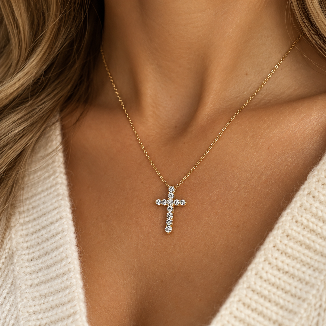 1.07 CTW Diamond Cross Necklace in 18K Yellow Gold