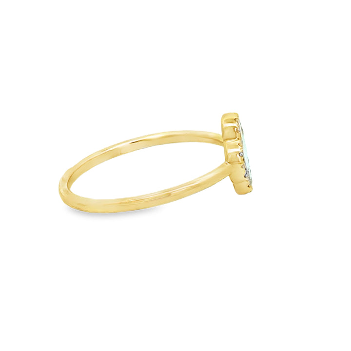 0.07 CTW Diamond and Mother of Pearl 14K Yellow Gold Mini Clover Ring