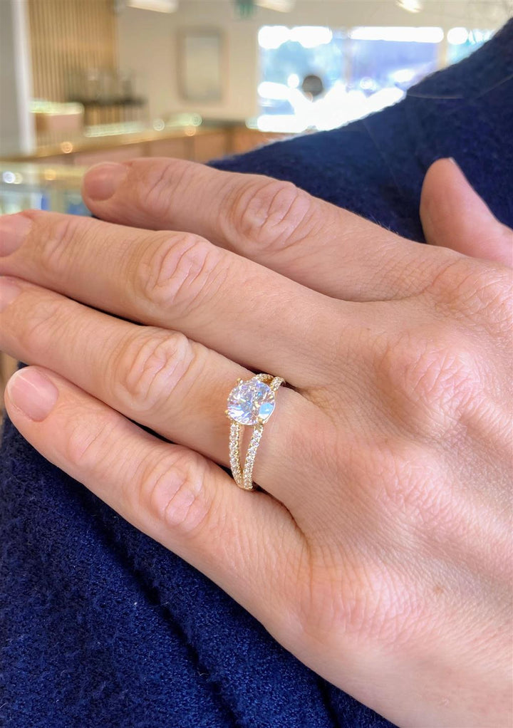 Engagement Semi-Mount Diamond 18K Yellow Gold Split Shank Pave Ring