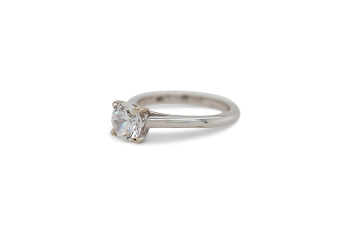 Classic Four Prong Semi-Mount Solitaire Diamond 18K White Gold Engagement Ring