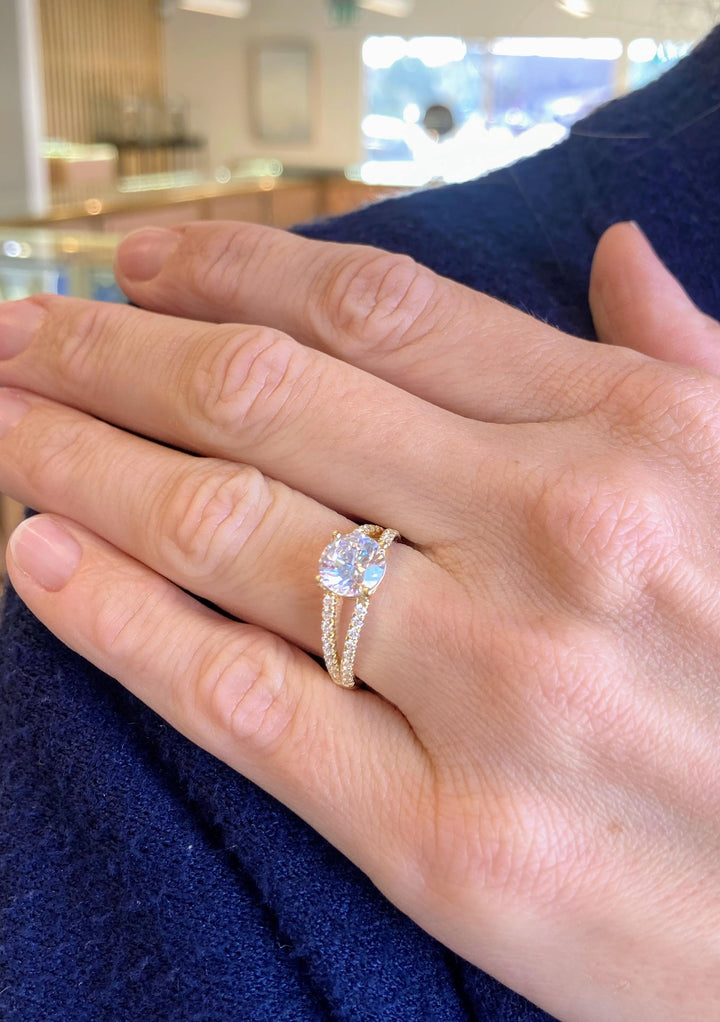 Engagement Semi-Mount Diamond 18K Yellow Gold Split Shank Pave Ring