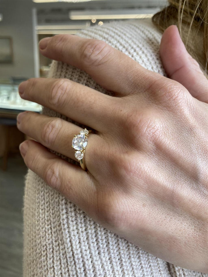 Three Stone Semi-Mount Engagement Ring in 18K Gold