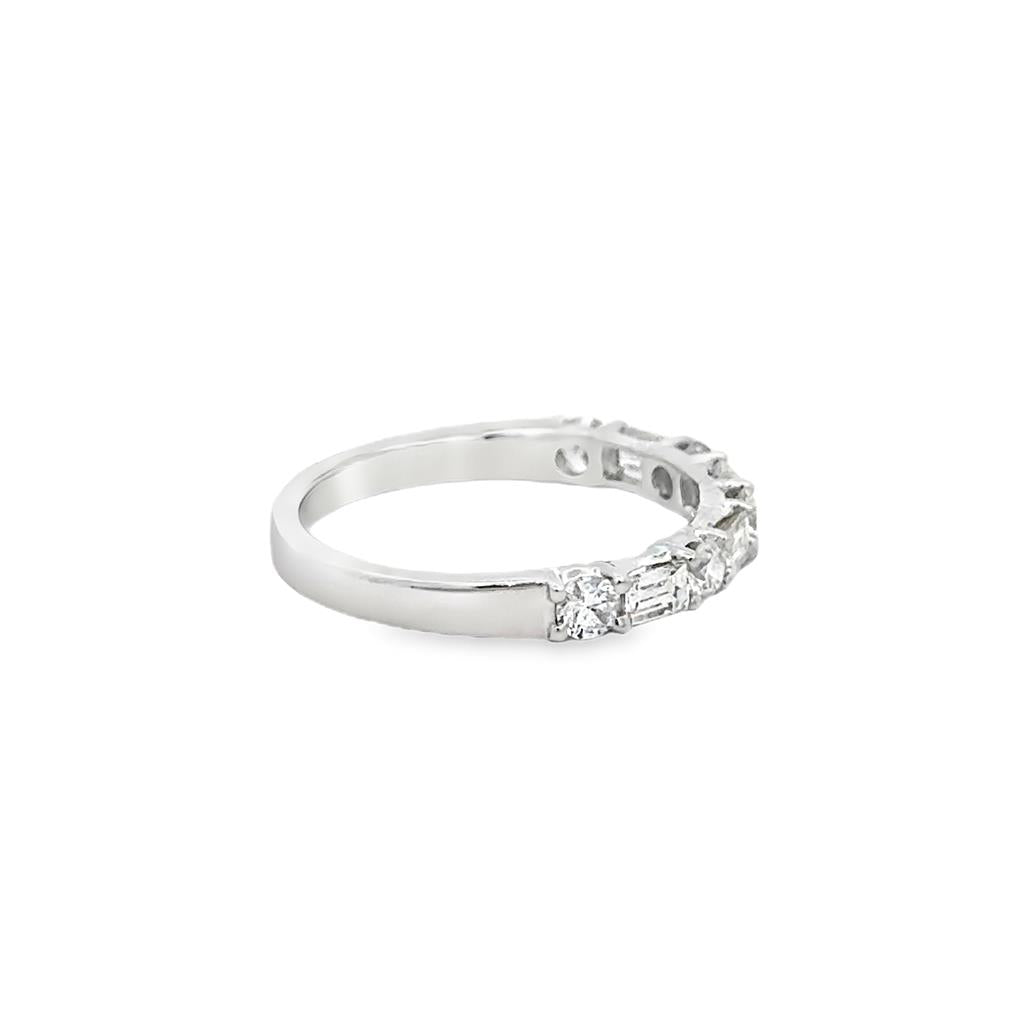 most sizes, 2.5mm wide
ChatGPT said:

0.74 CTW Diamond Baguette & Round Band – 14K White Gold