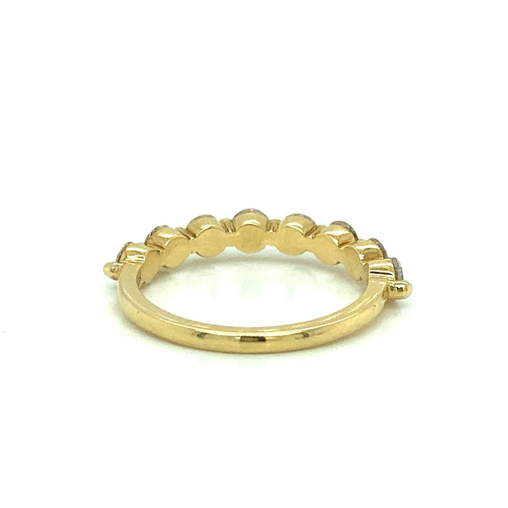 1.06 CTW Round Diamonds 18K Yellow Gold Single Shared Prong Band