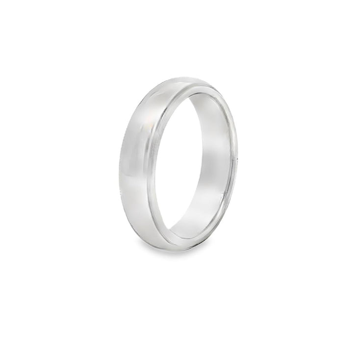 Men’s Platinum Wedding Band with Milgrain Detail – 5mm