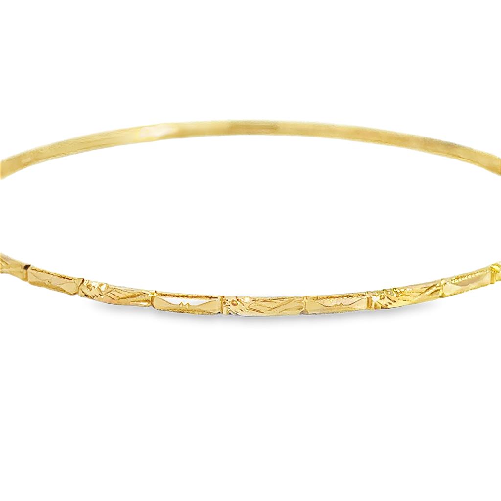 14K Yellow Gold Textured Bangle Bracelet with Geometric Patterns – 1.75mm