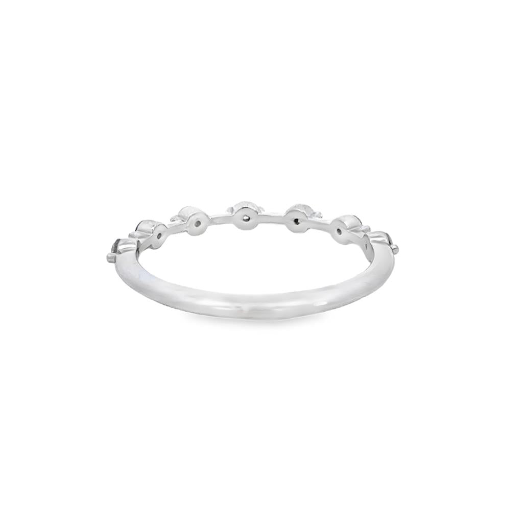 0.17 CTW Diamond 18K White Gold Wedding Band – 2mm