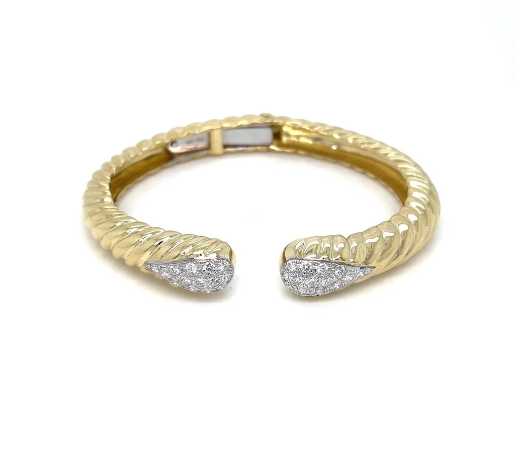 Sal Praschnik 0.97 CTW Round Diamond 18K Yellow Gold Hinged Bangle Bracelet