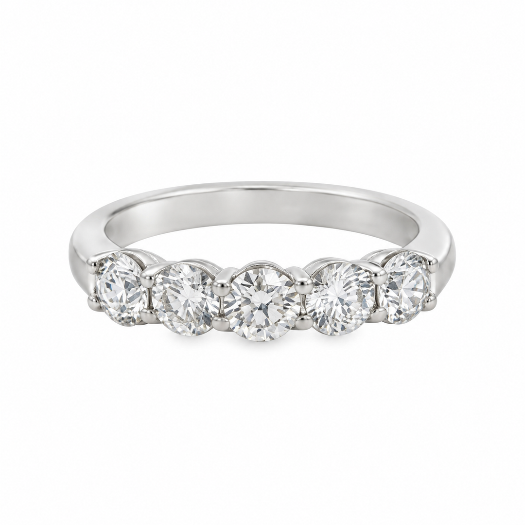 1.23 CTW Diamond Wedding Band in 14K White Gold – Size 6.5
