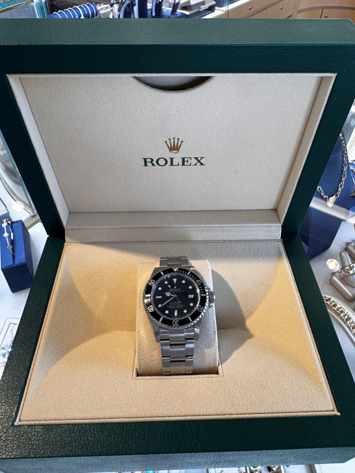 Pre-Owned Rolex Sea-Dweller Model 16600 Stainless Steel Automatic Watch