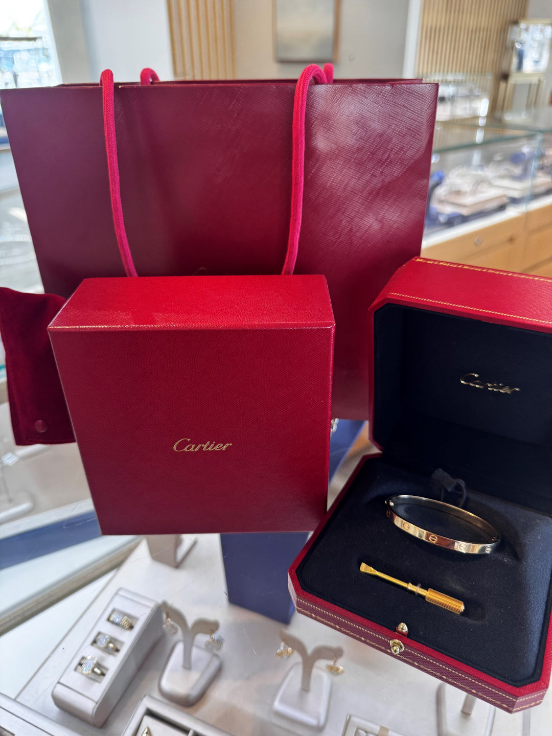 Pre-Owned Cartier Love Bracelet Medium Model 18K Yellow Gold Bracelet