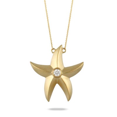 0.05 CTW Diamond 18K Yellow Gold Starfish Pendant Necklace