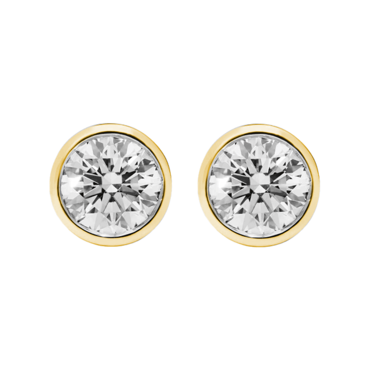 Signature Brilliant Diamond Stud Earrings