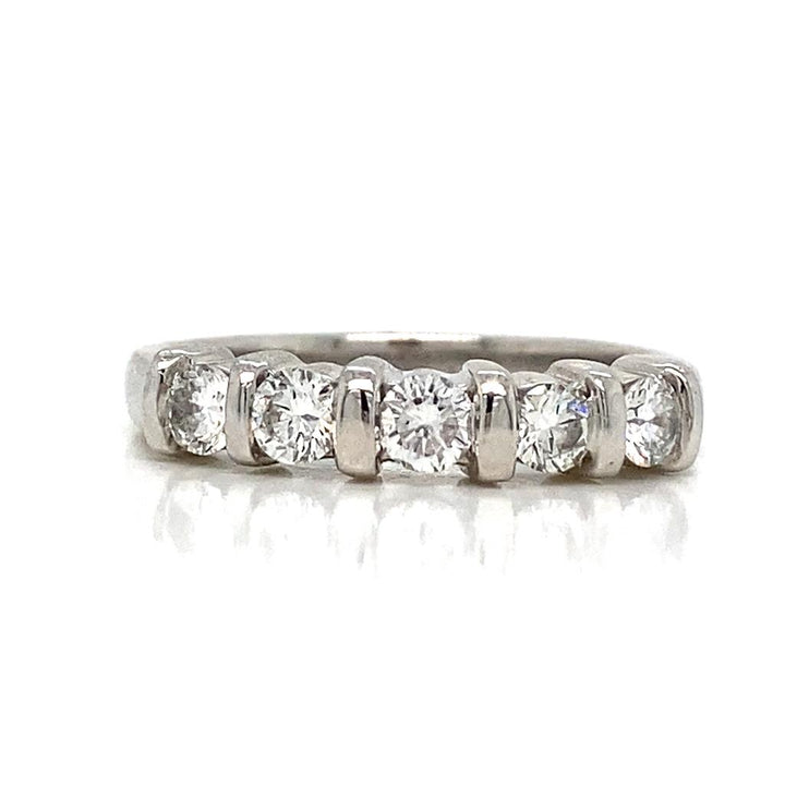 0.55 CTW Round Diamonds Platinum Band