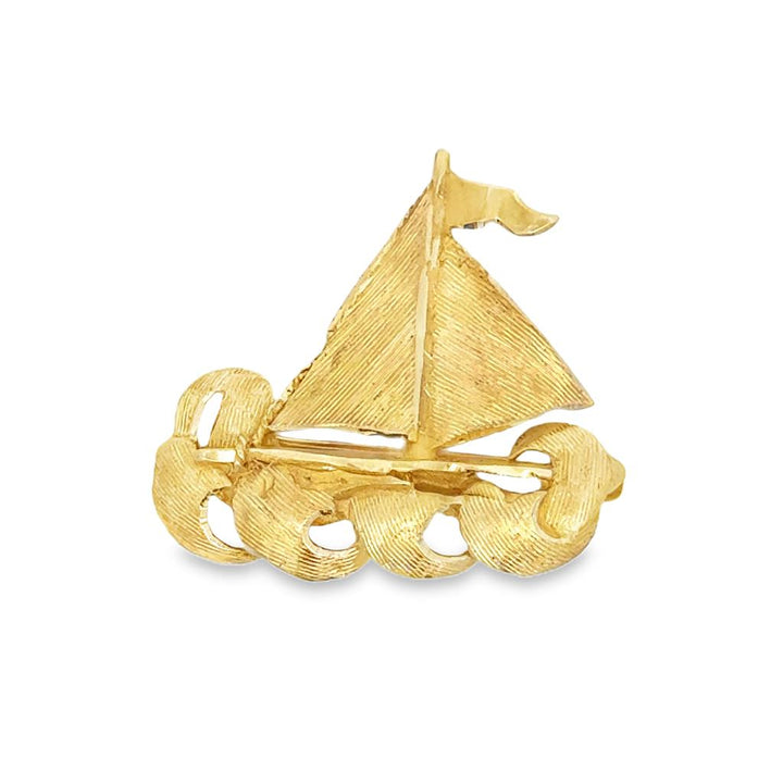 14K Yellow Gold Textured Sailboat Brooch Pin