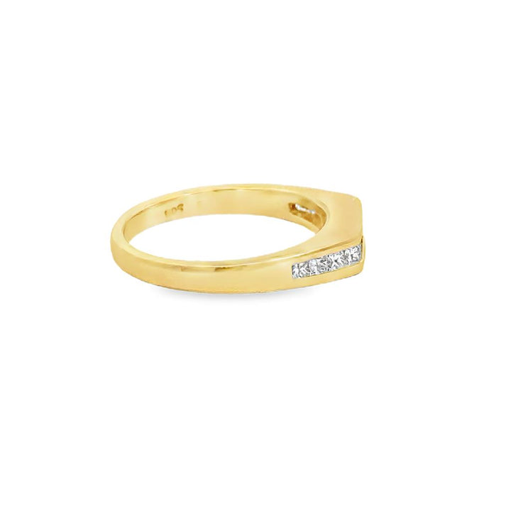 0.60 CTW Princess Cut Diamond 18K Yellow Gold Square-Top Band Ring