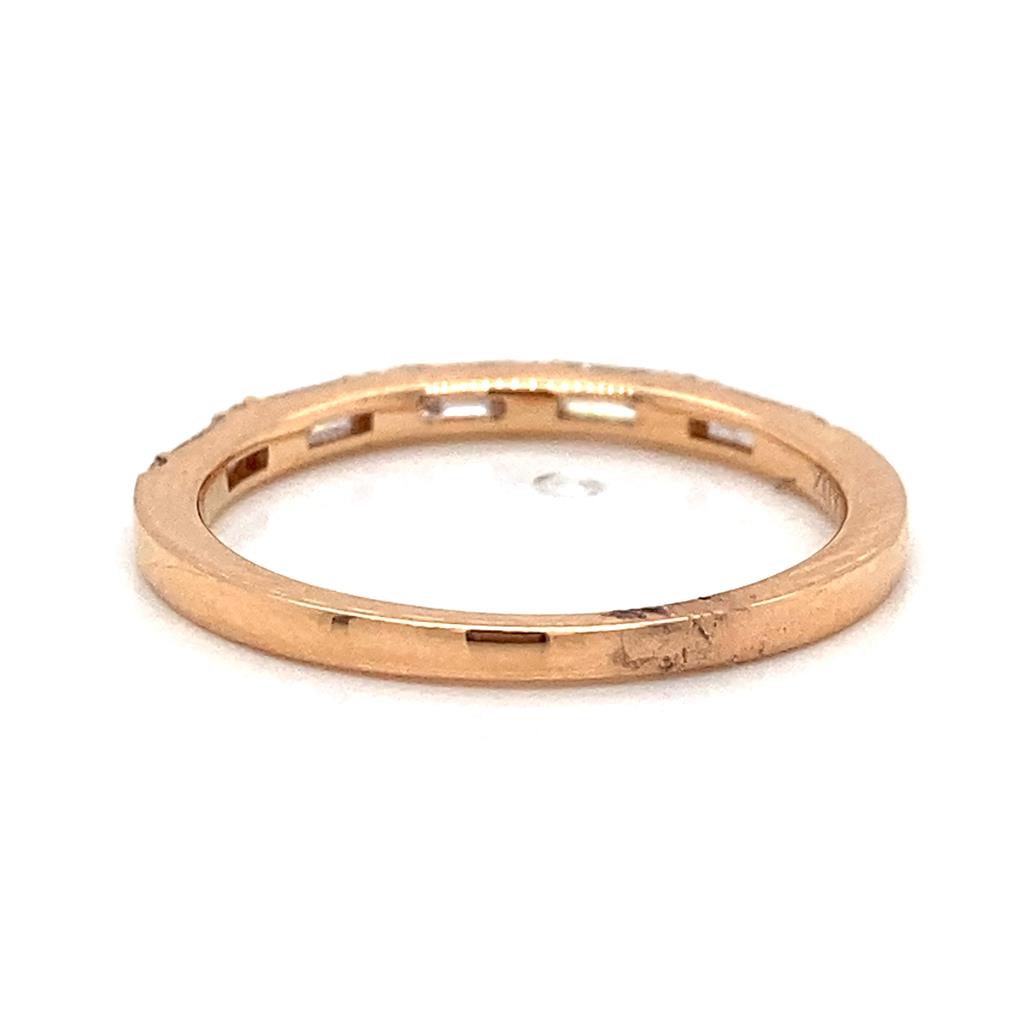 0.29 CTW Baguette 0.11 CTW Round Diamonds 18K Rose Gold Wedding Band